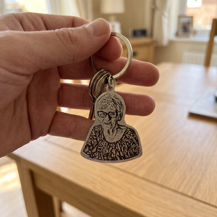 remembrance photo keychain engraved from a photo, on a set of keys